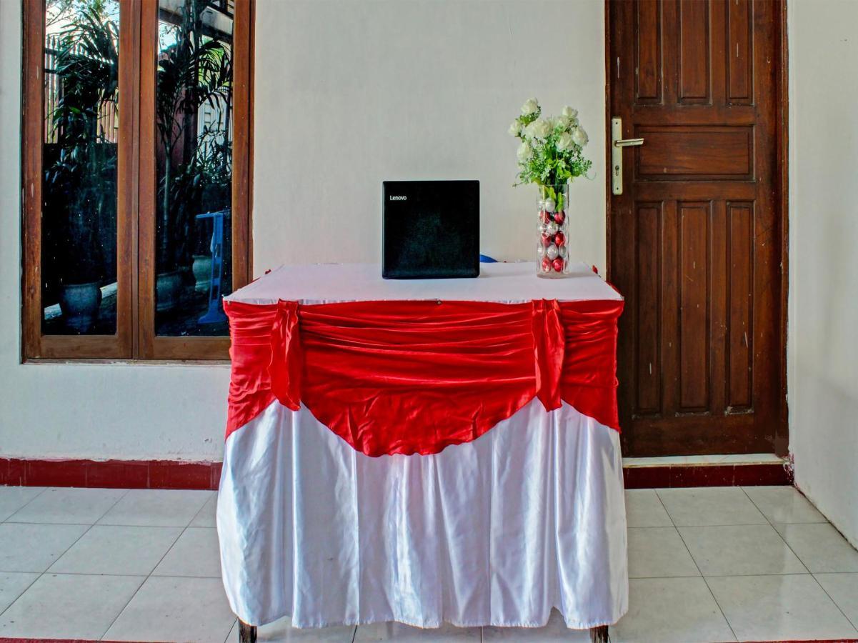 Oyo 91416 Puri 88 Homestay Kupang  Eksteriør billede
