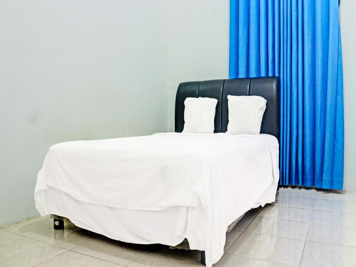 Oyo 91416 Puri 88 Homestay Kupang  Eksteriør billede
