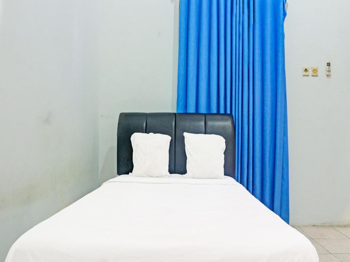 Oyo 91416 Puri 88 Homestay Kupang  Eksteriør billede
